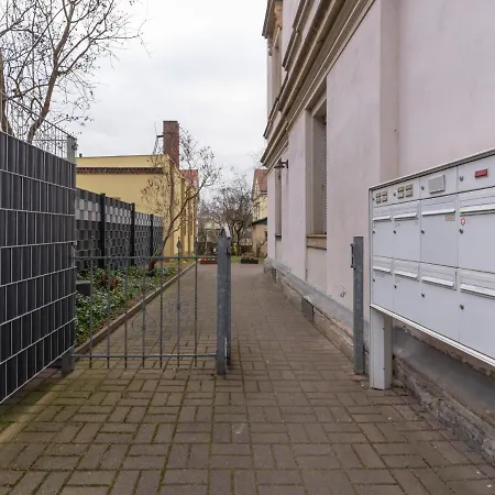 Limehome Fruhlingstrasse Drezda